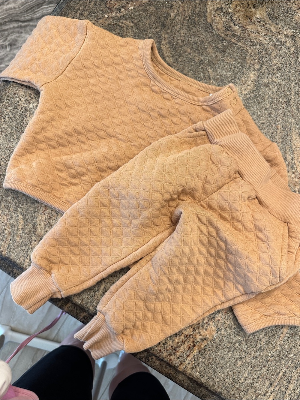 Kids Quilted Sweatshirt & Joggers Matching Set in Tan